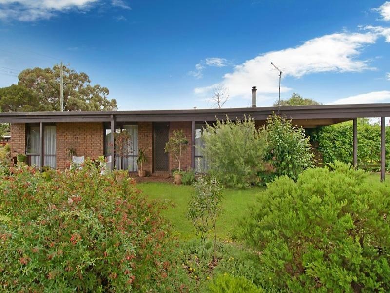 1 Lutana Street, Rosebud West VIC 3940