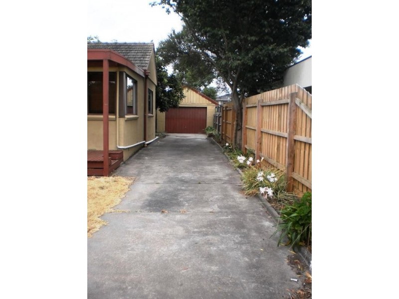 4 Laura Street, Tootgarook VIC 3941