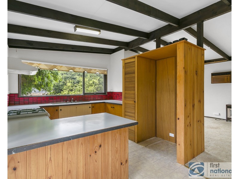 56 Hayes Avenue, Rosebud VIC 3939