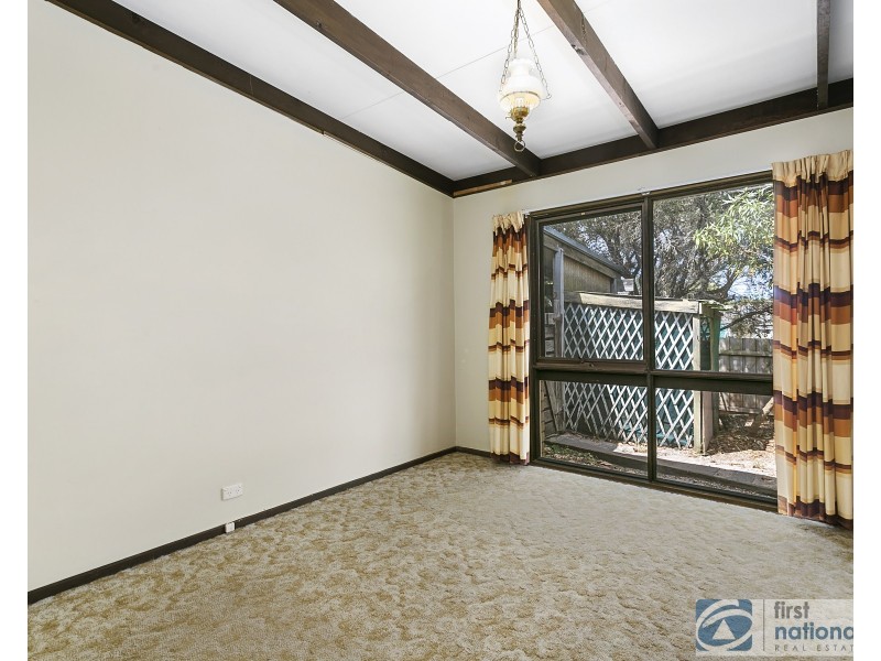 56 Hayes Avenue, Rosebud VIC 3939