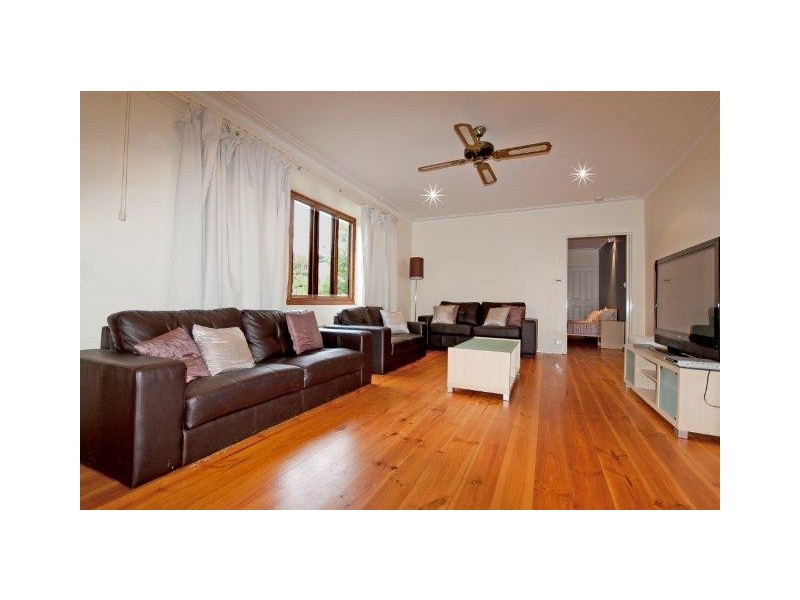1 Park Avenue, Rosebud West VIC 3940