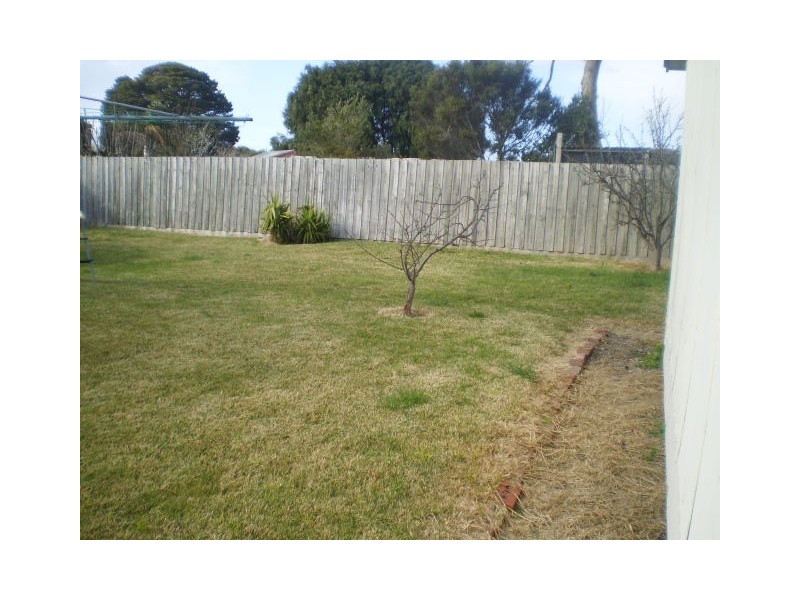 68 Cootamundra Avenue, Rosebud West VIC 3940