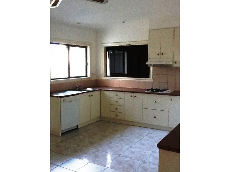 37 Mark Street, Rosebud VIC 3939