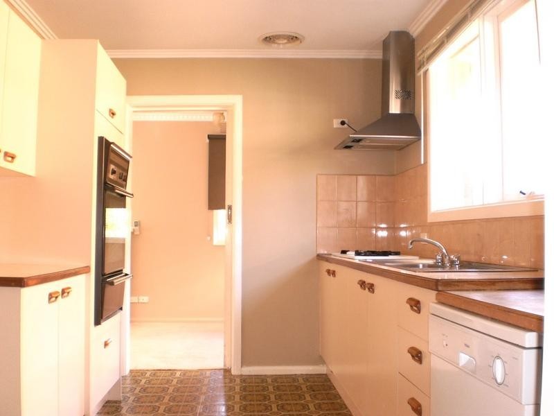 36 Ocean Street, Rosebud VIC 3939