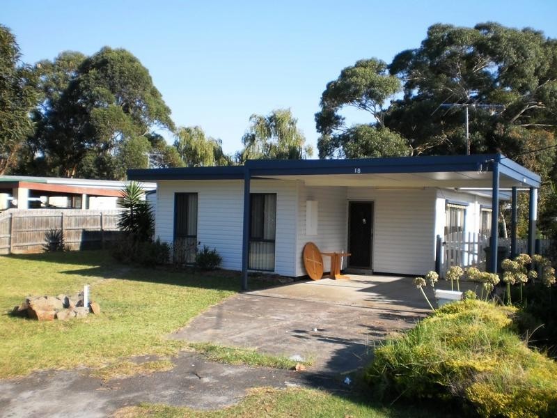 18 Flamingo Road, Rosebud West VIC 3940