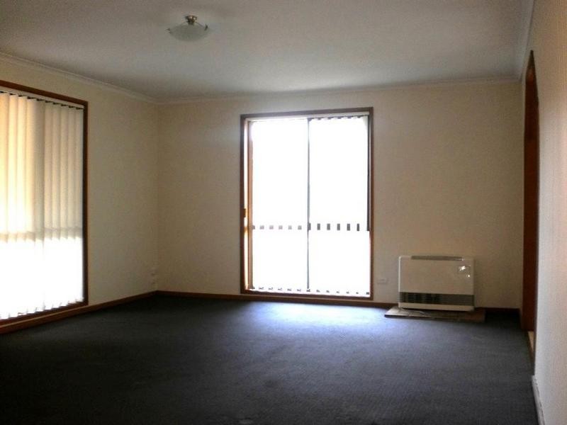 18 Poplar Drive, Rosebud VIC 3939
