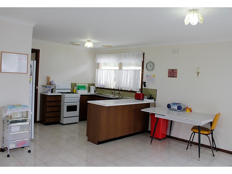 46 Elizabeth Avenue, Rosebud West VIC 3940