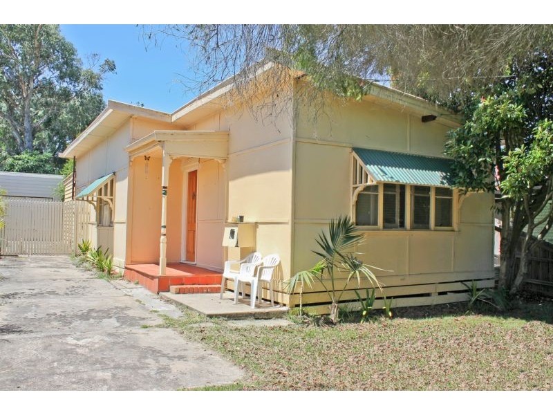 73 First Avenue, Rosebud VIC 3939