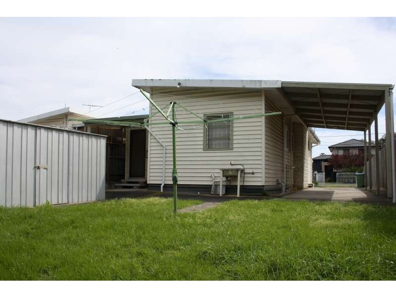 21 Broadway, Rosebud West VIC 3940