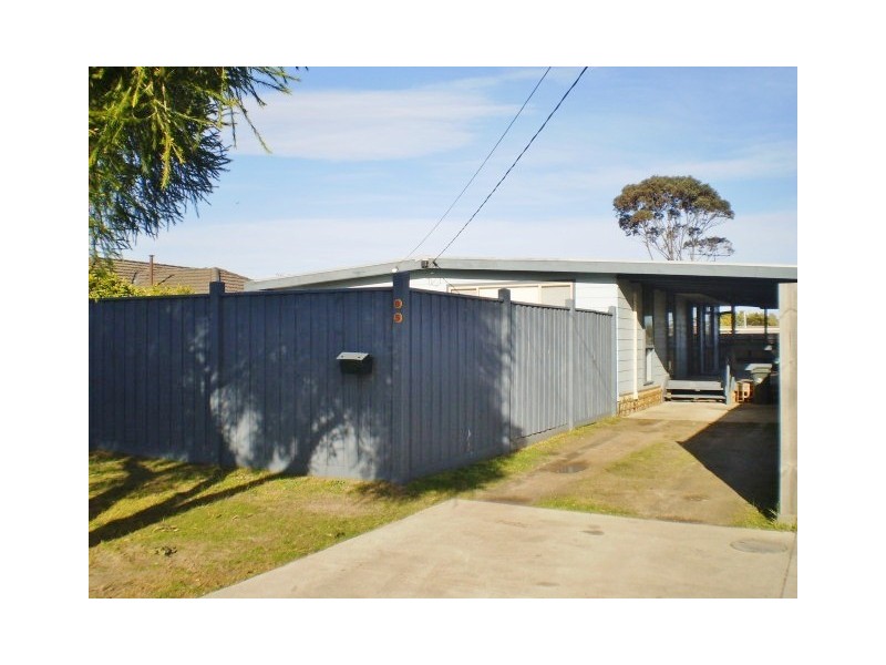 65 Swans Way, Rosebud West VIC 3940