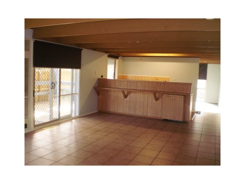 65 Swans Way, Rosebud West VIC 3940