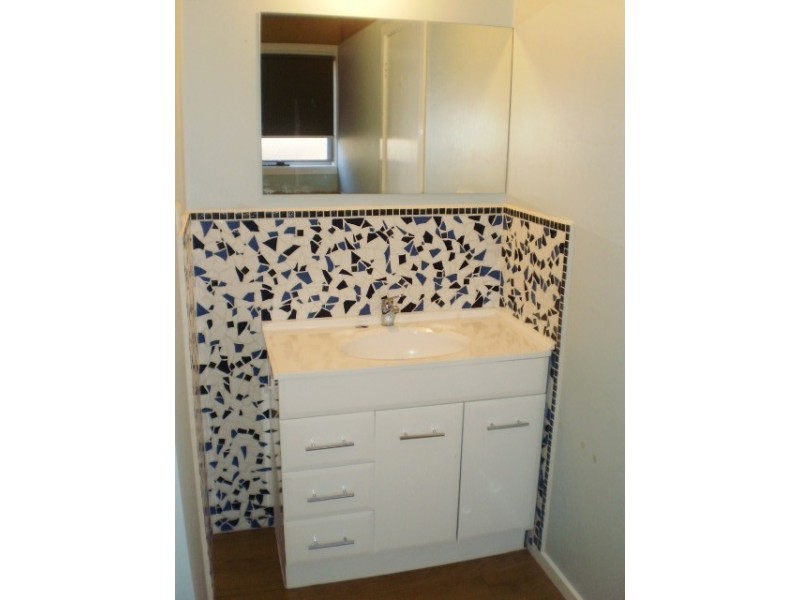 65 Swans Way, Rosebud West VIC 3940