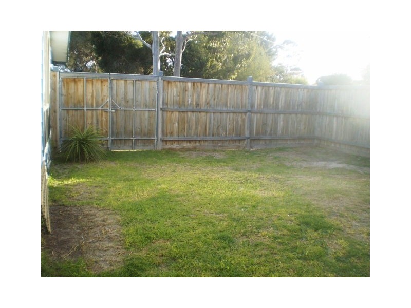 65 Swans Way, Rosebud West VIC 3940