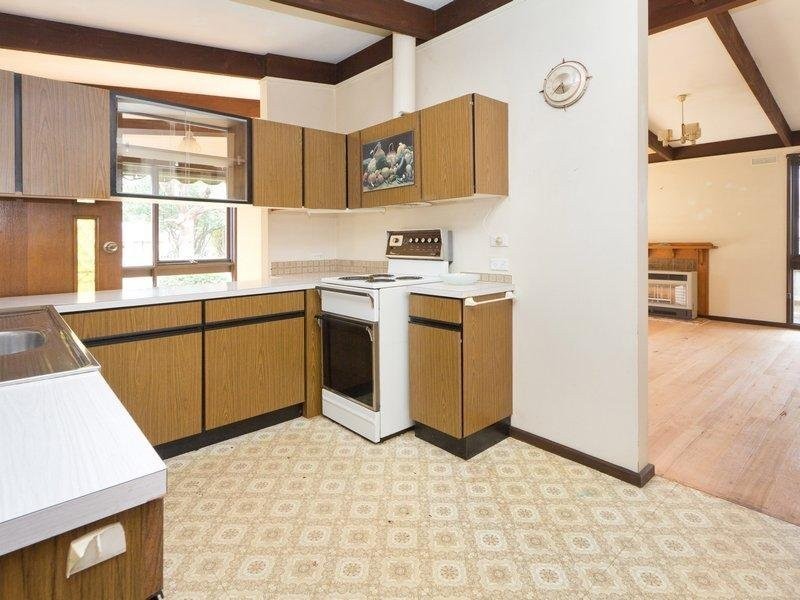 42 Warranilla Ave, Rosebud VIC 3939