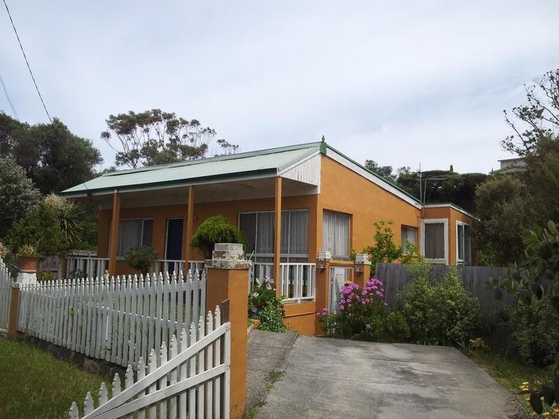 6 & 6a Nautilus St, Rye VIC 3941
