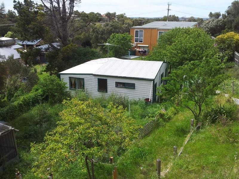 6 & 6a Nautilus St, Rye VIC 3941