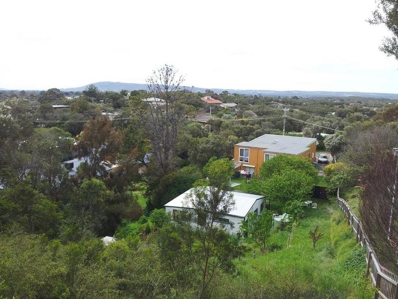 6 & 6a Nautilus St, Rye VIC 3941