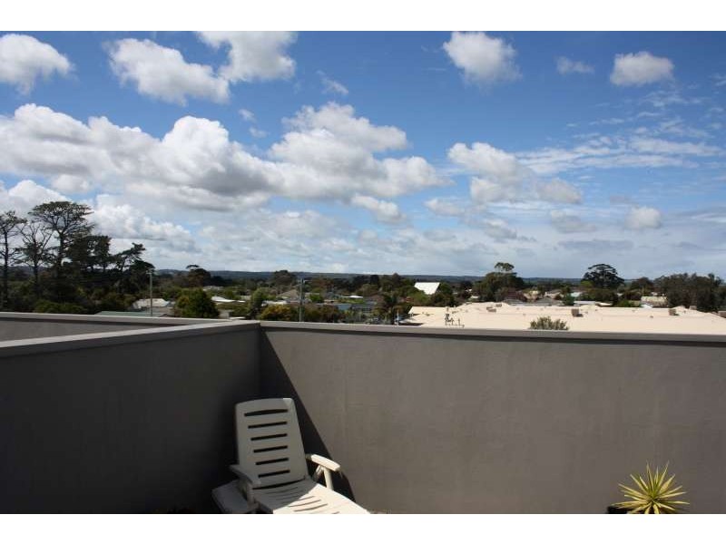 4/1635 Point Nepean Rd, Rosebud West VIC 3940