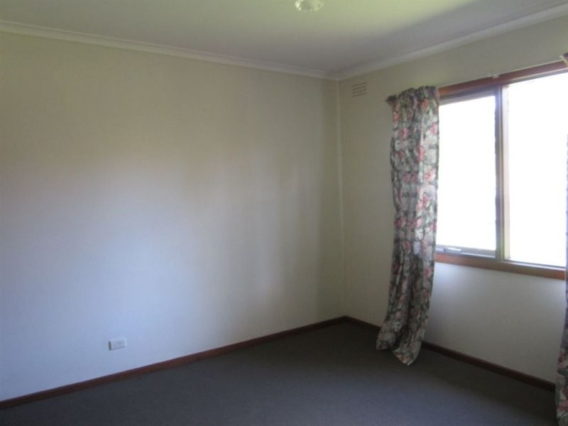 13 Cootamundra Avenue, Rosebud West VIC 3940