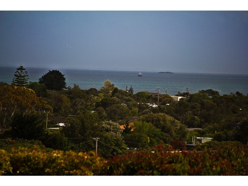 12 Currumbin Crt, Tootgarook VIC 3941