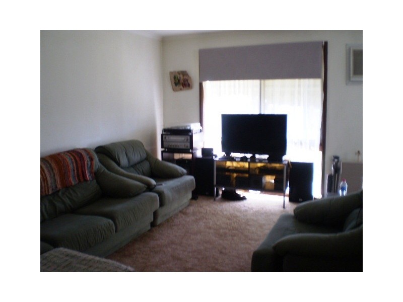 141 First Ave, Rosebud VIC 3939