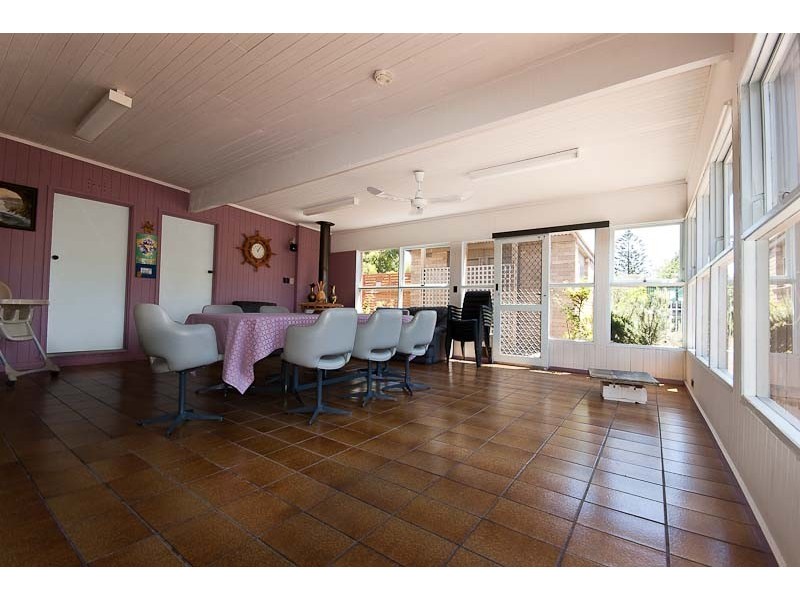 16 Grenville Grove, Rosebud West VIC 3940