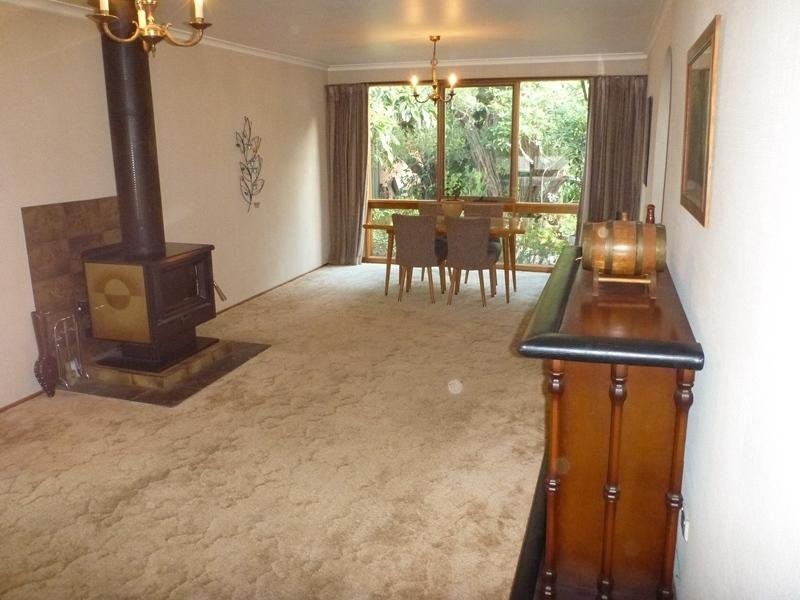 4 Pearson St, Rosebud West VIC 3940