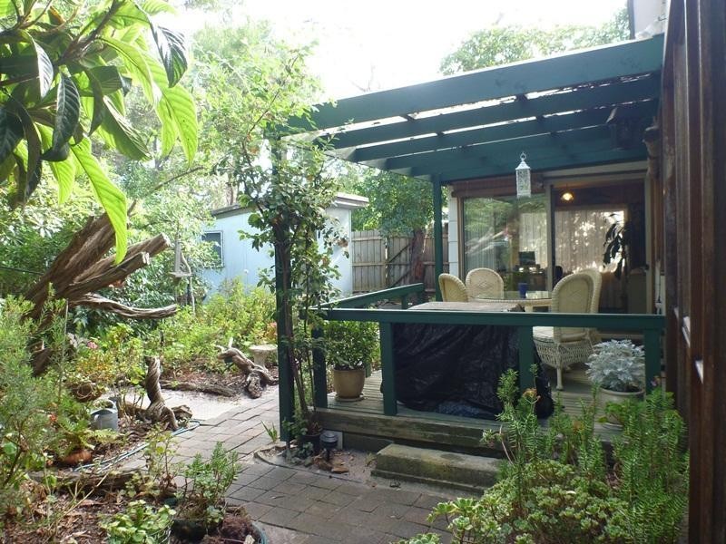 4 Pearson St, Rosebud West VIC 3940