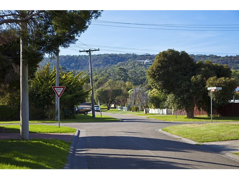 43 Fairway Grove, Rosebud VIC 3939