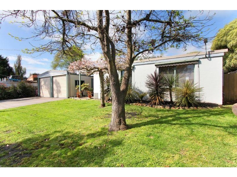 3 Mt Arthur Ave, Rosebud VIC 3939