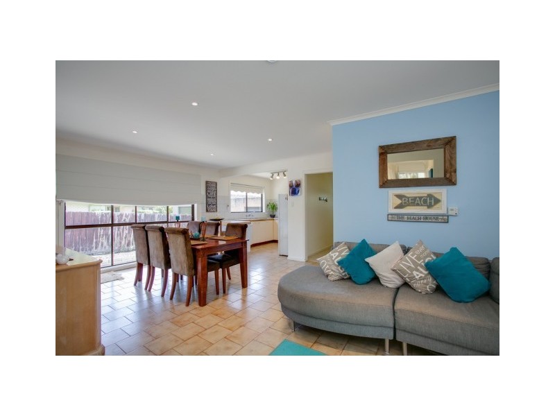 24 Tern Avenue, Rosebud West VIC 3940