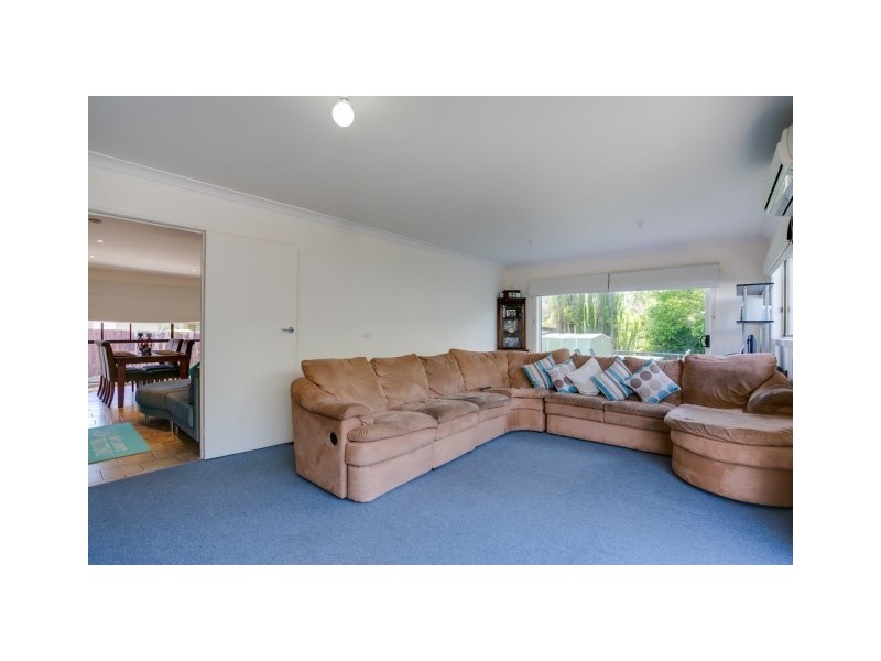 24 Tern Avenue, Rosebud West VIC 3940