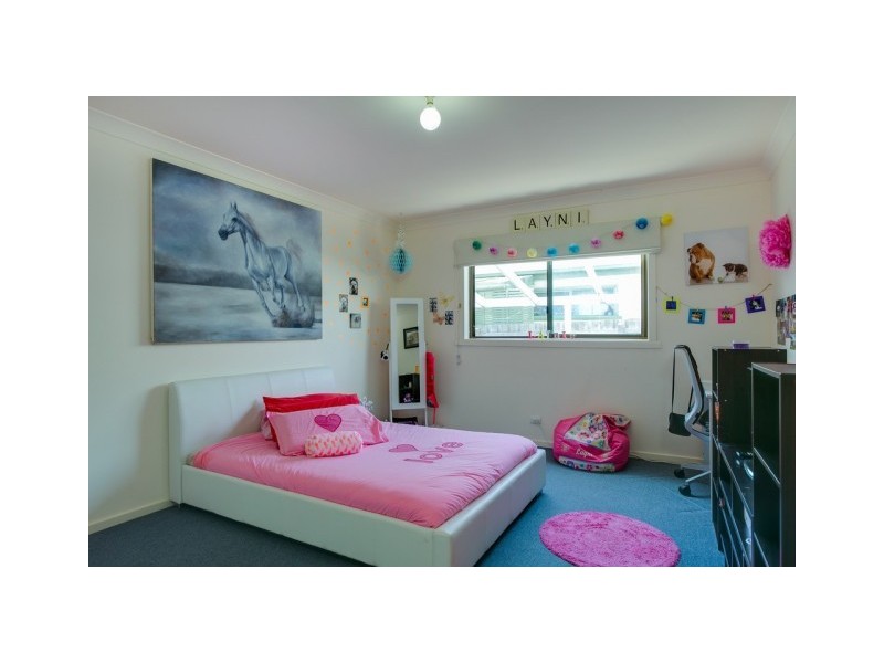 24 Tern Avenue, Rosebud West VIC 3940