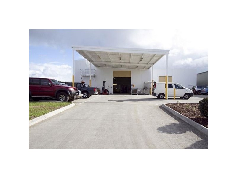 2/30 Colchester Rd, Rosebud VIC 3939