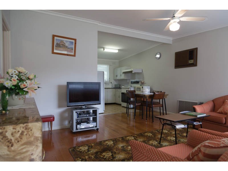 50 Barragowa Dve, Rosebud West VIC 3940