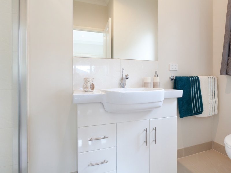 1/13 Madura St, Rosebud VIC 3939