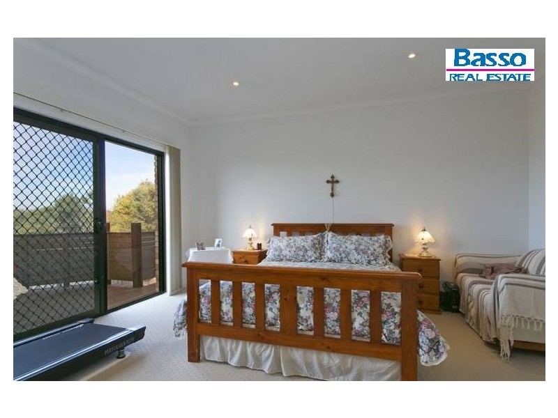 21 Kuringai Road, Tootgarook VIC 3941