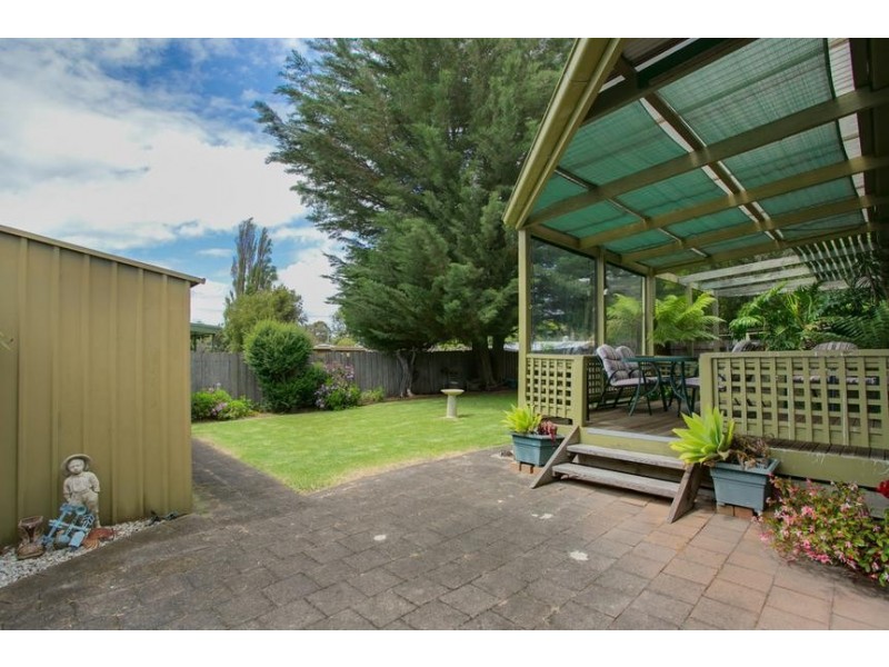 44 Sunningdale Rd, Rosebud VIC 3939