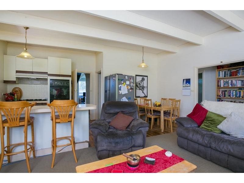 51 Cootamundra Ave, Rosebud West VIC 3940