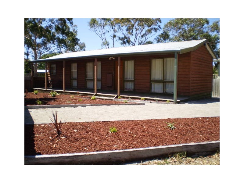 7 Greenhood Cres, Rosebud West VIC 3940