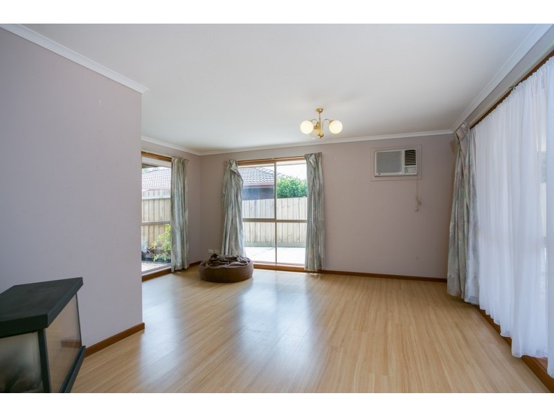 92 First Avenue, Rosebud VIC 3939