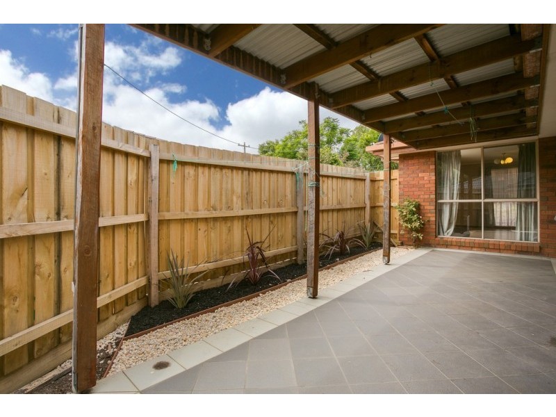 92 First Avenue, Rosebud VIC 3939