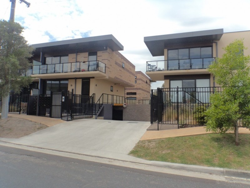 24/1587-1589 Point Nepean Road, Rosebud West VIC 3940