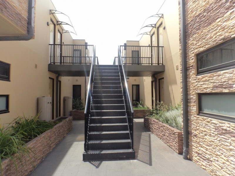 24/1587-1589 Point Nepean Road, Rosebud West VIC 3940