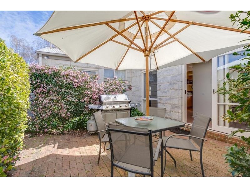 65 Banksia Place, Rosebud VIC 3939