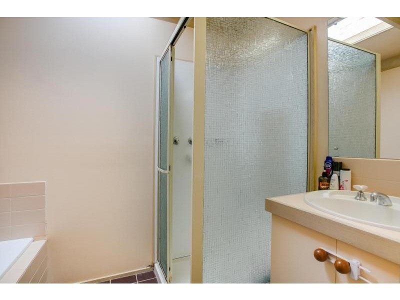 20 Glendale Grove, Mccrae VIC 3938