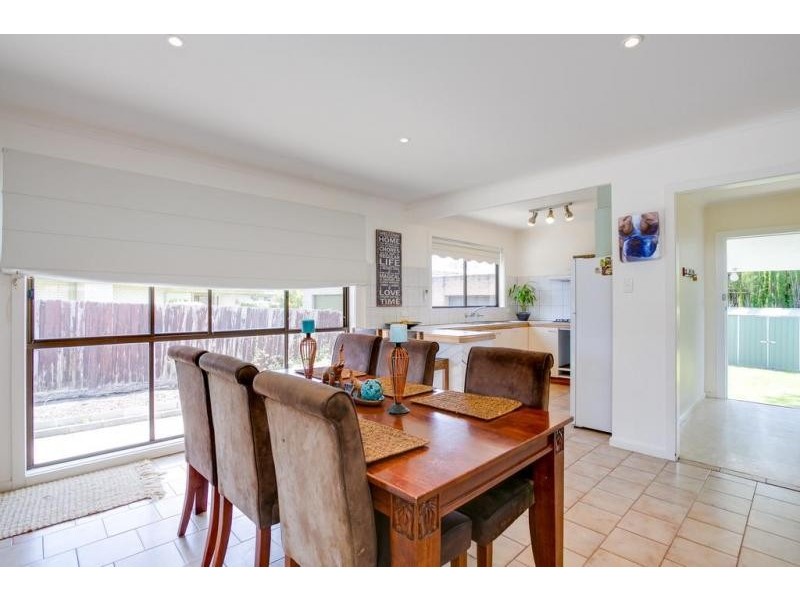 24 Tern Avenue, Rosebud West VIC 3940