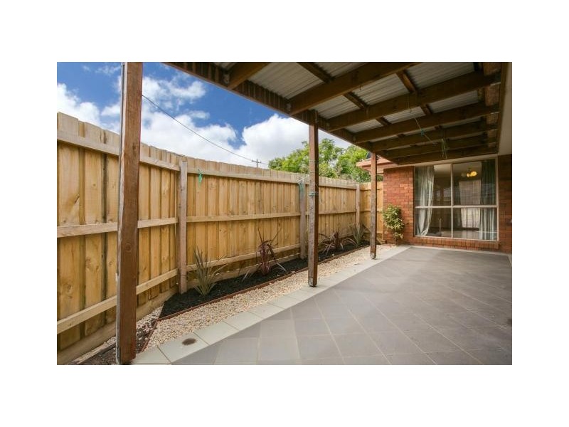 92 First Avenue, Rosebud VIC 3939