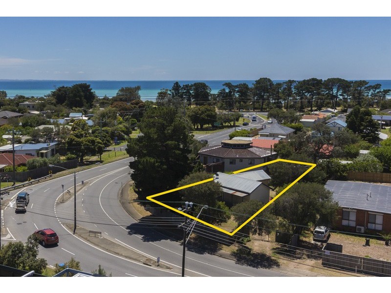 502 Eastbourne Rd, Rosebud West VIC 3940