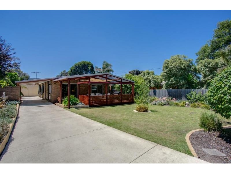 97 Ocean Street, Rosebud VIC 3939